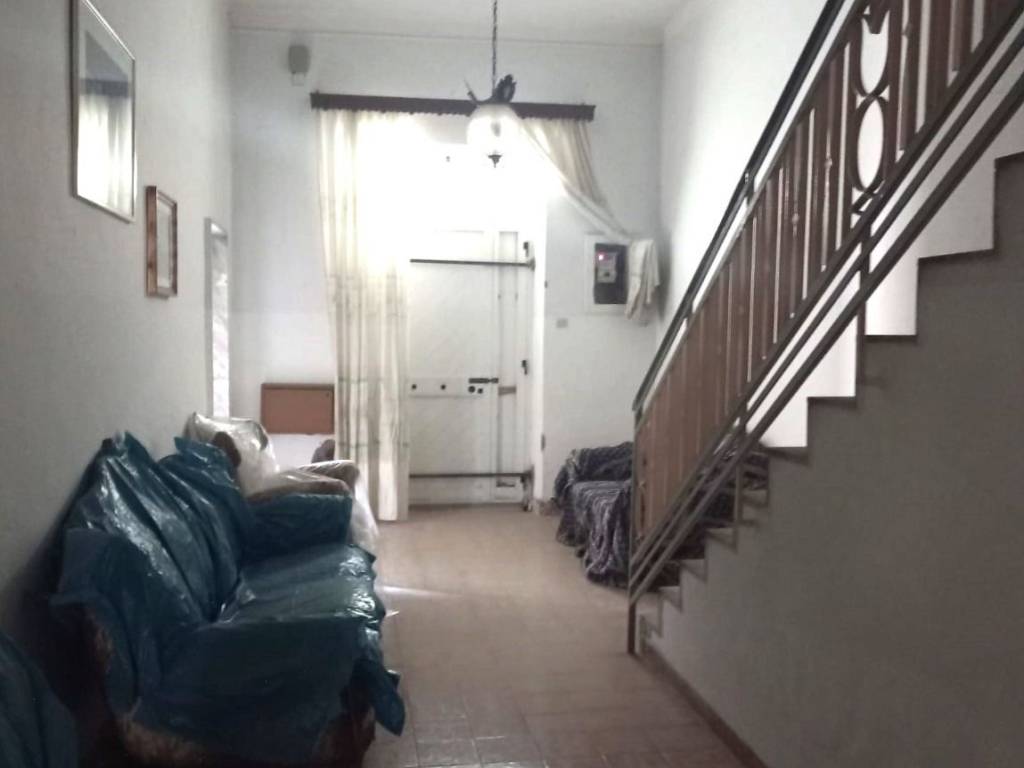 Casa indipendente a Acquaviva delle fonti in Via Pietro Giannone, 18 - Foto 2