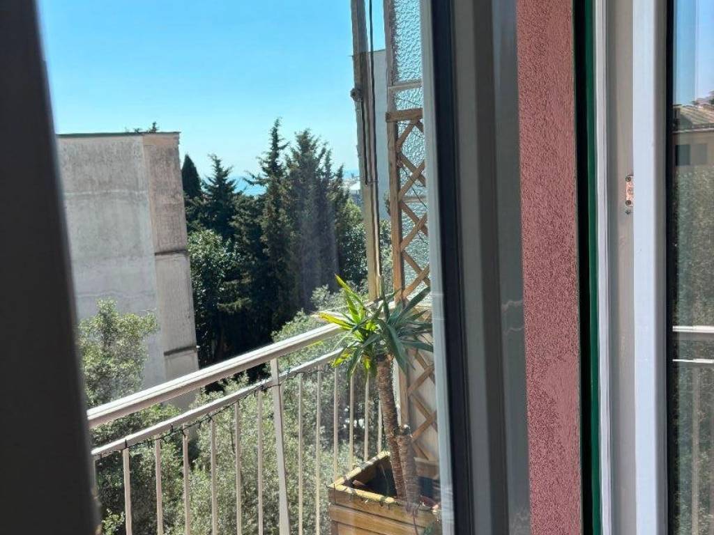 Appartamento a Genova in Via Emilio Massone - Foto 5