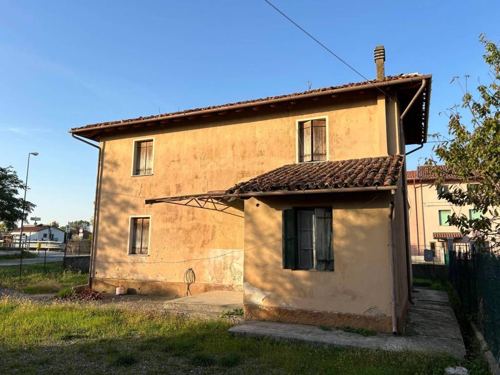 Villa a Mortegliano in Via Cavour, 100 - Foto 1