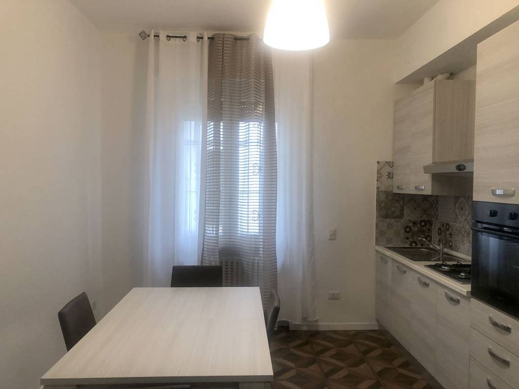 Appartamento a Voghera in Piazza Francesco Meardi - Foto 2