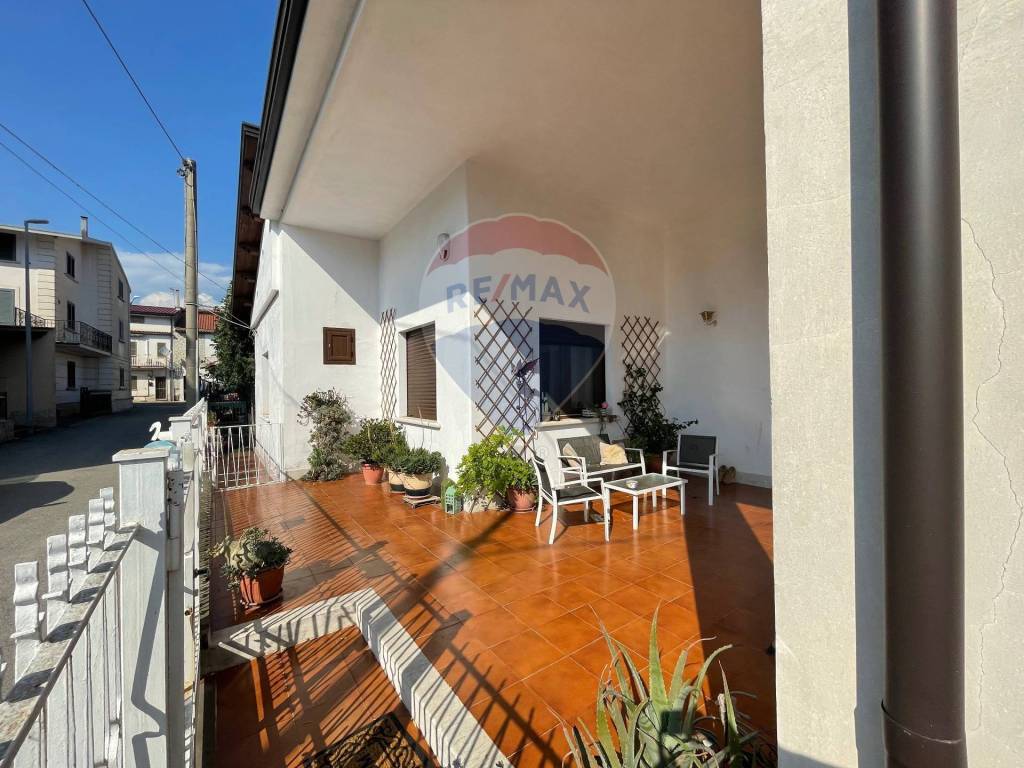 Casa indipendente a San salvatore telesino in via isonzo, 3 - Foto 3