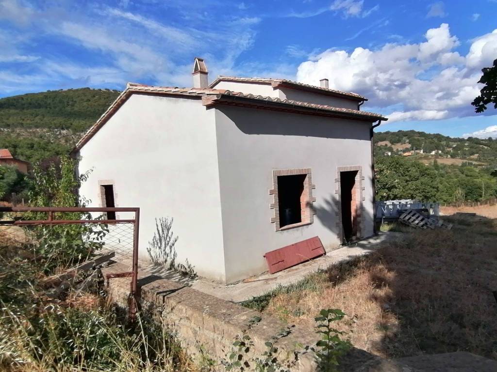 Rustico / casale a Sorano in Strada Provinciale Selvena - Foto 2