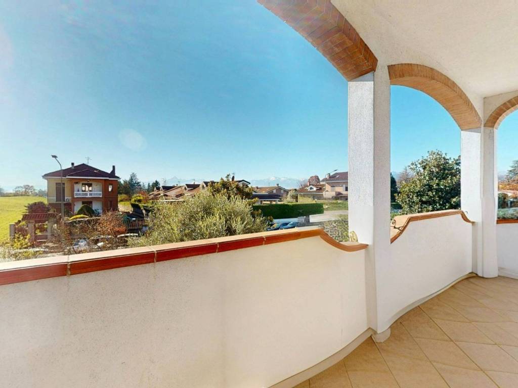 Villa a Orbassano in Strada Stupinigi 79 - Foto 2