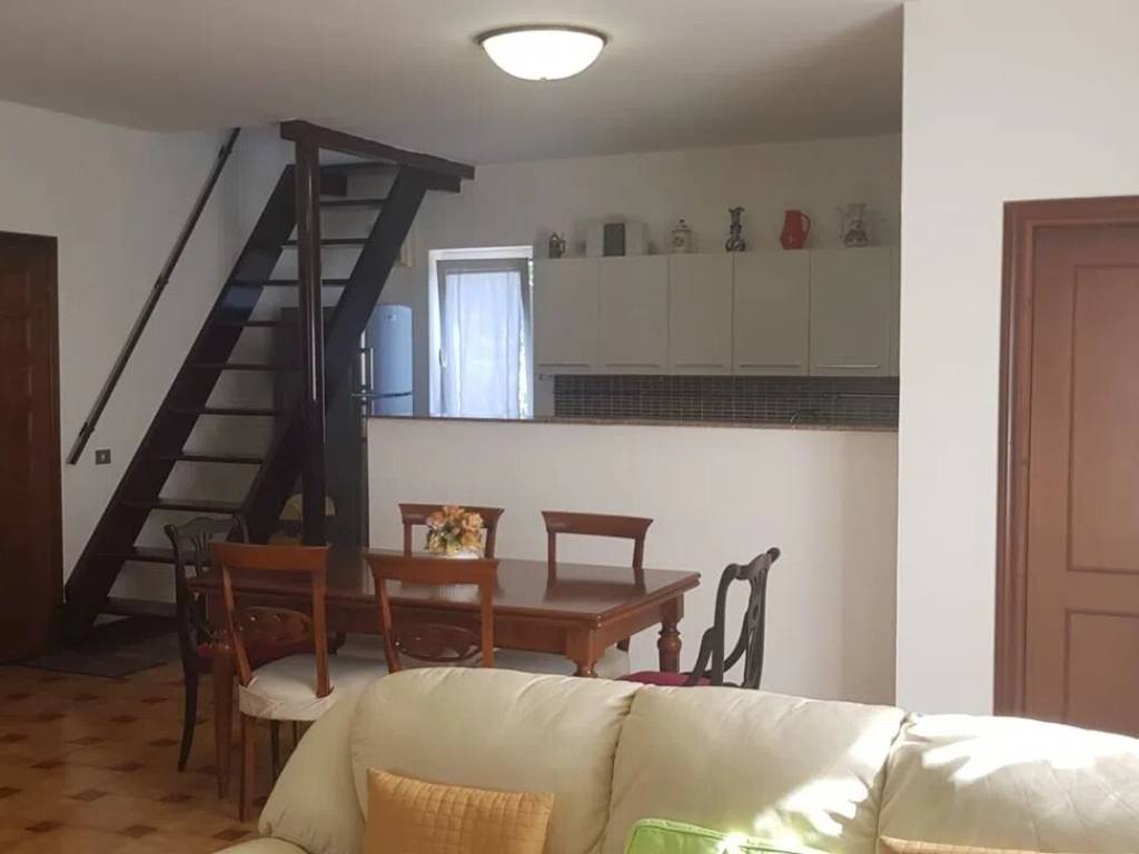 Villa a Aprilia in Via Delle Azalee S.N.C. - Foto 3