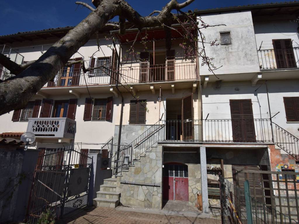 Casa indipendente a Rocca d'arazzo in Via Alessandro Manzoni - Foto 4