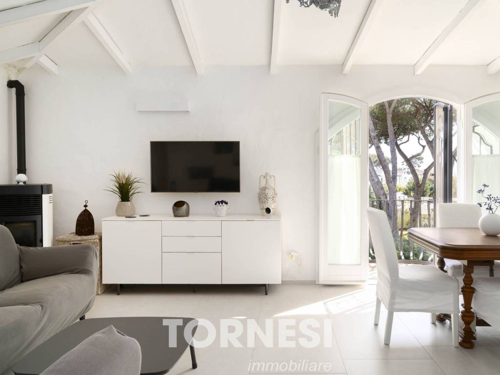 Villa a Terracina in Strada Provinciale Badino Vecchia - Foto 3