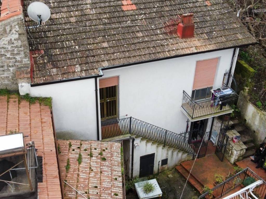Casa indipendente a San martino valle caudina in Piazza 20 Settembre - Foto 2