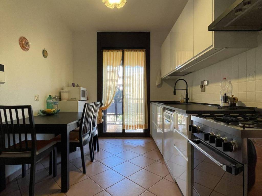 Appartamento a Basiglio in Via Giotto - Foto 3