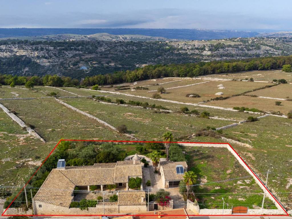 Rustico / casale a Modica in Via Pirato Cava Maria - Foto 4