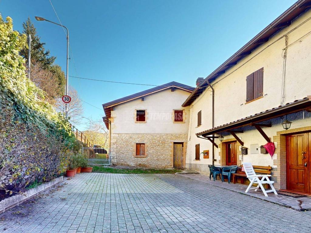 Casa indipendente a Pavullo nel frignano - Foto 2