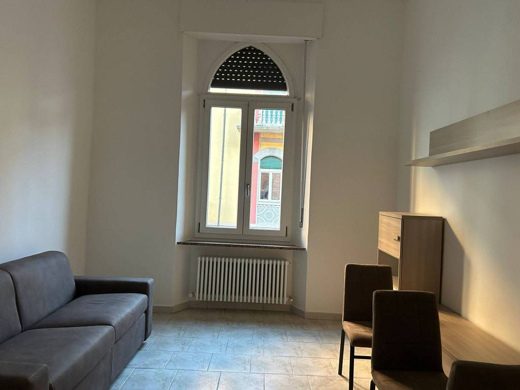 Appartamento a Alessandria in Via Andrea Vochieri - Foto 2