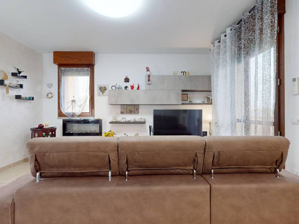 Appartamento a Rubiera in Viale Giacomo Matteotti - Foto 4