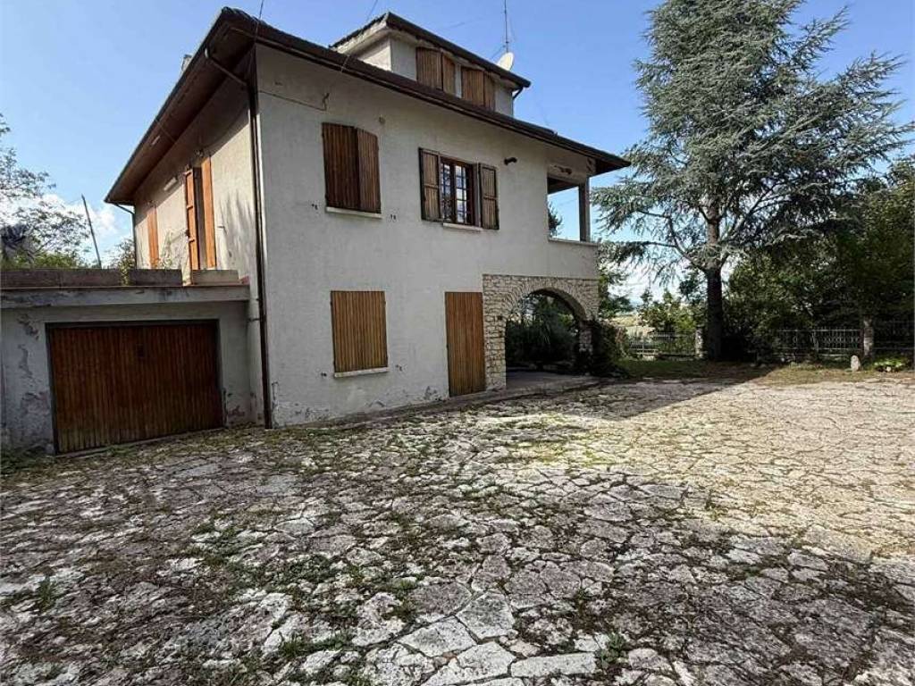 Villa a Fabriano - Foto 3