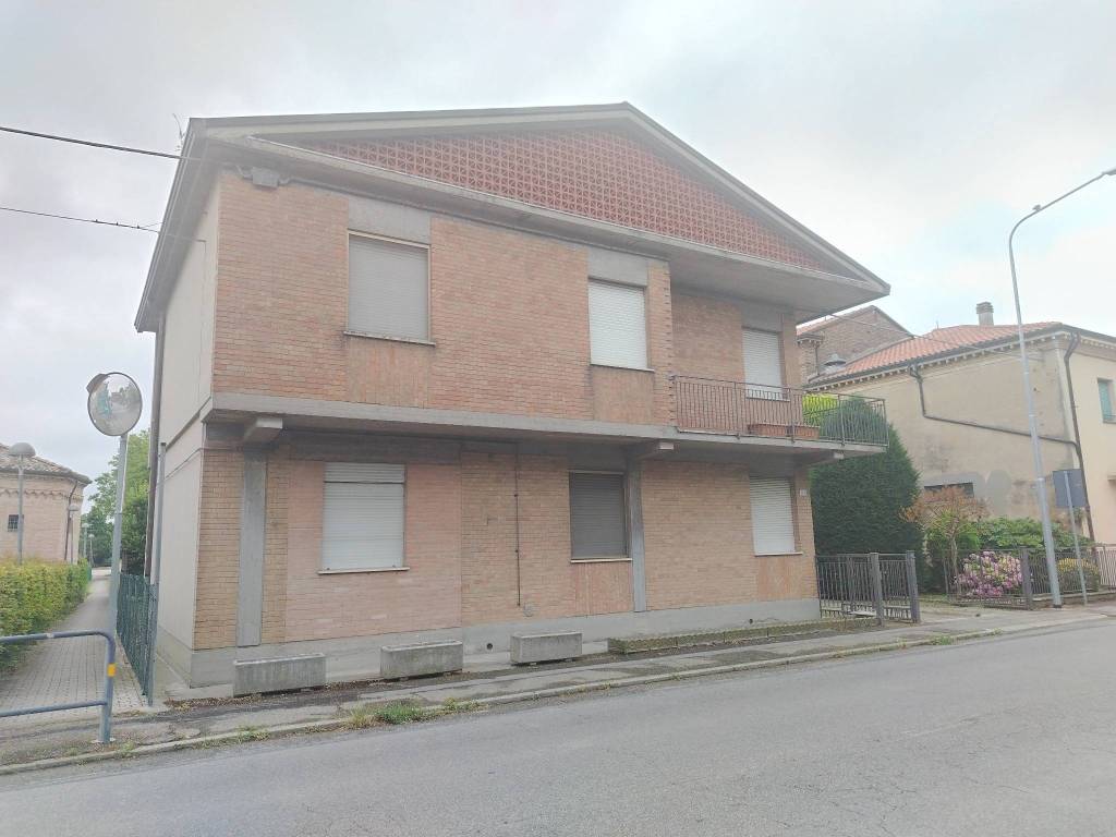 Villa a Lugo in Via Provinciale Bagnara, 113 - Foto 3