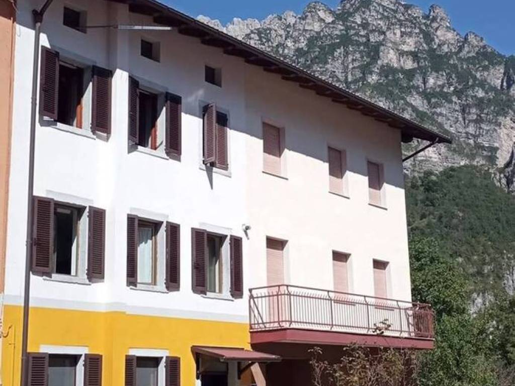 Villa a Cimolais in Via Xx Settembre, 29 - Foto 2