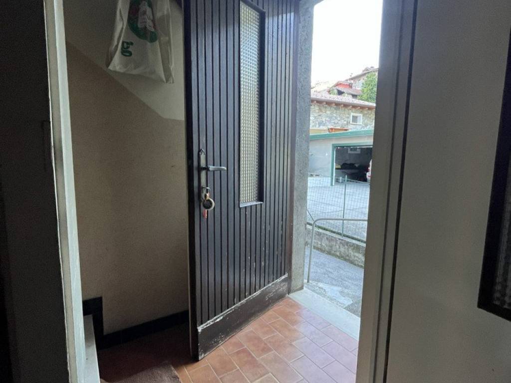 Casa indipendente a Cusino in via pomè , 1 - Foto 2