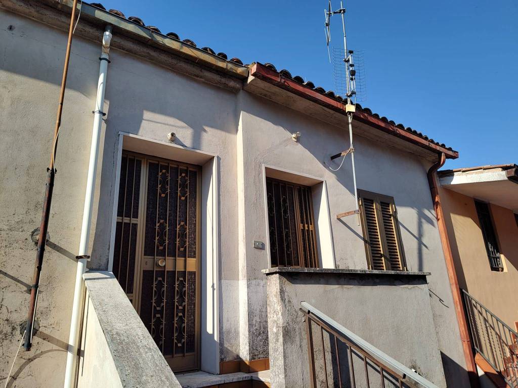 Casa indipendente a Alatri in Via della Noce - Foto 3