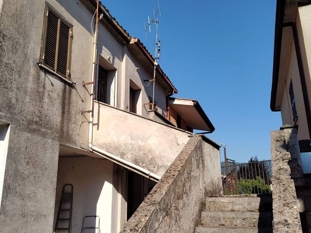 Casa indipendente a Alatri in Via della Noce - Foto 4
