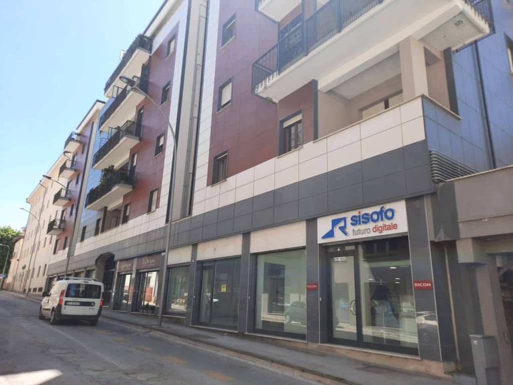 Immobile a L'aquila in Via 20 Settembre - Foto 2