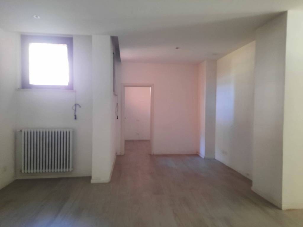 Immobile a L'aquila in Via 20 Settembre - Foto 5