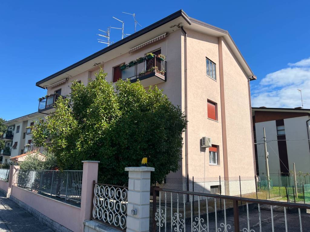 Appartamento a Monfalcone in VIA DEL BEN, 6 - Foto 2