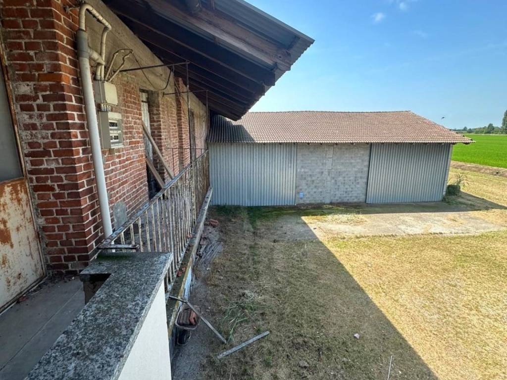 Casa indipendente a Salasco in Piazza Modesto Cugnolio, 2 - Foto 4