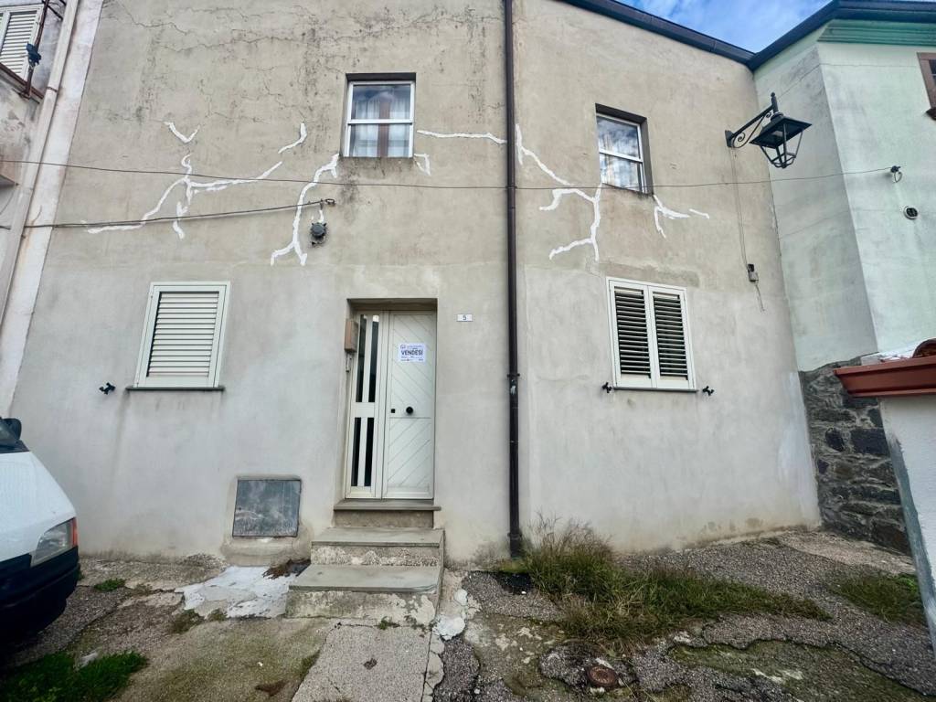 Casa indipendente a Macomer in Via Villa Glori, 5 - Foto 3