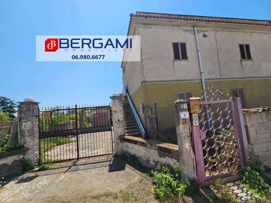 Appartamento a Nettuno in Via Genzano, 3 - Foto 2