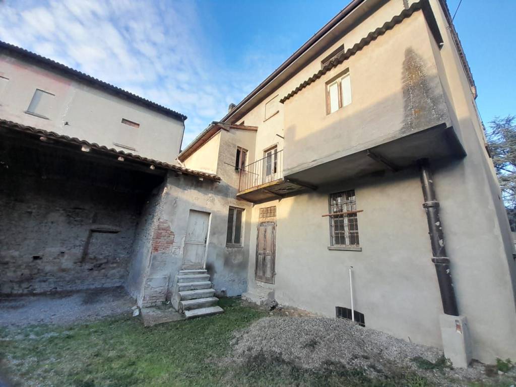 Casa indipendente a Alta val tidone in Via Enrico Fermi, 3 - Foto 3