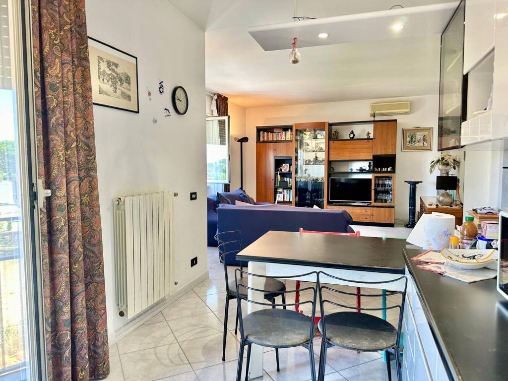 Appartamento a Nettuno in Via Monte Romano, 26 - Foto 2
