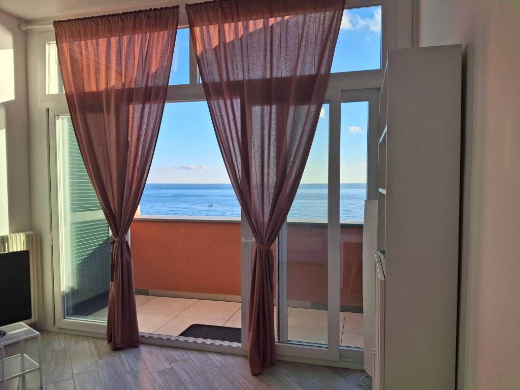 Appartamento a Arenzano in Piazza degli ulivi - Foto 3