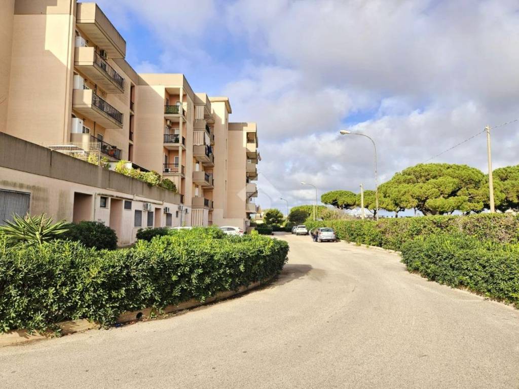 Appartamento a Taranto in Via Lama, 247 - Foto 4