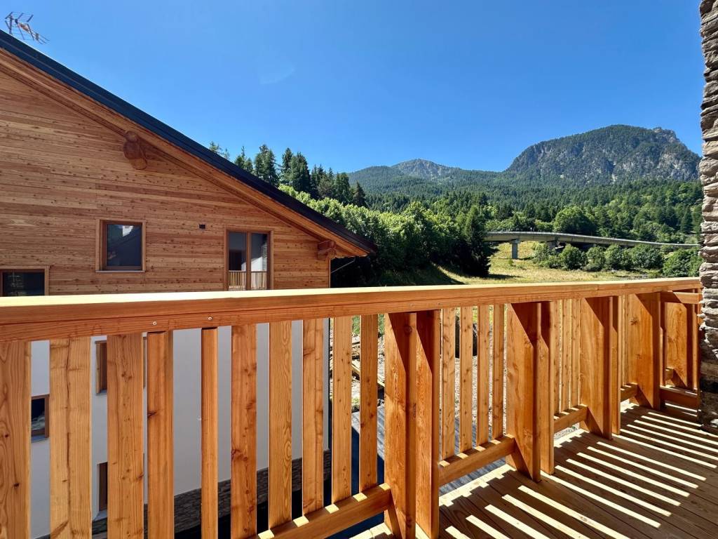 Appartamento a Cesana torinese in Via Giovanni Battista Armand, 20 - Foto 5