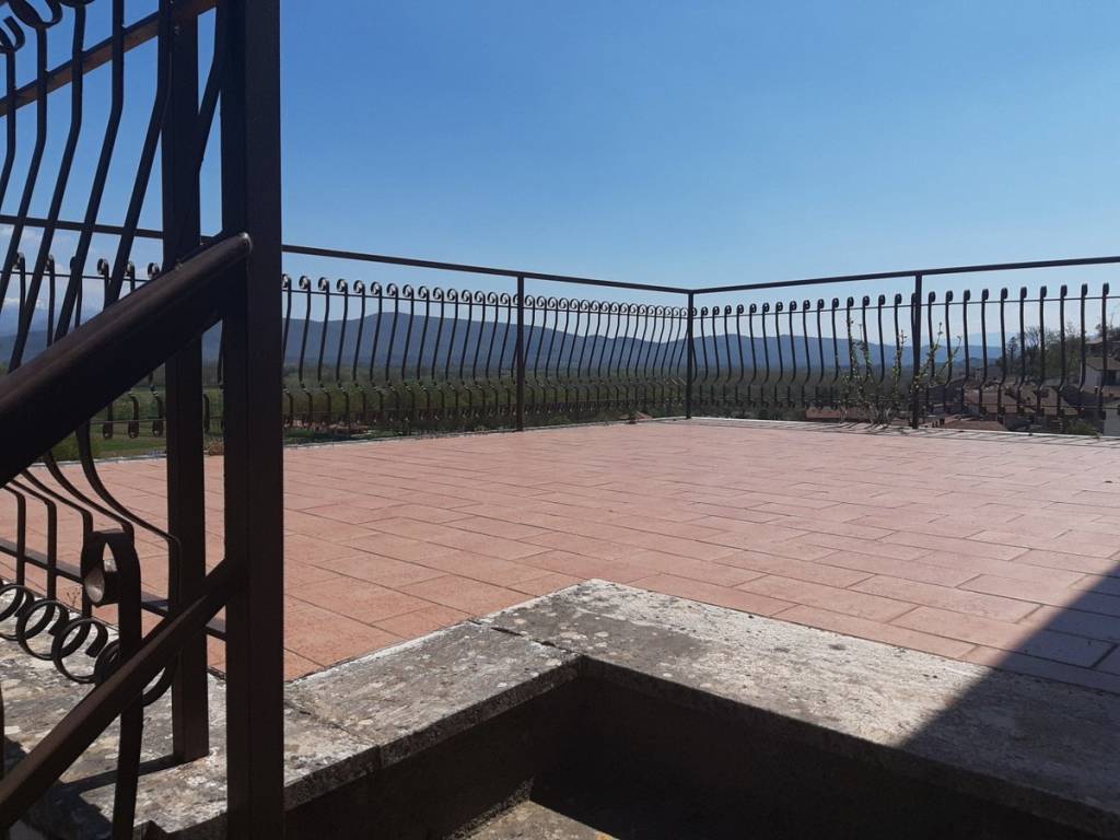 Casa indipendente a Tagliacozzo in Via della Sibilla - Foto 4