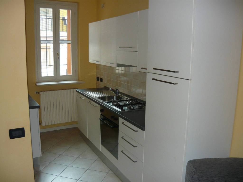 Appartamento a Cremona in Via Stefano Leonida Bissolati, 88 - Foto 3