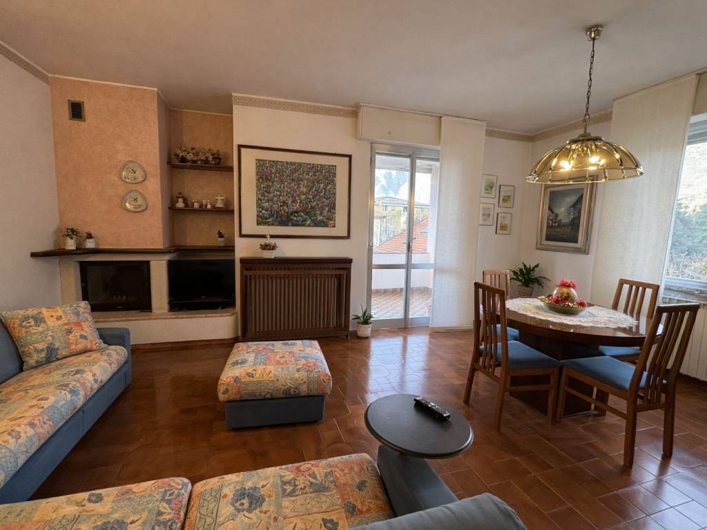 Appartamento a Malgrate in Via Gaggio - Foto 3