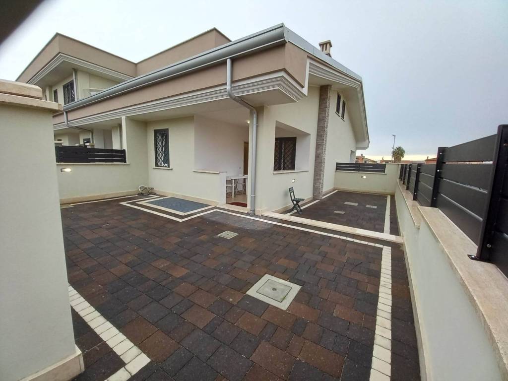 Appartamento a Ciampino in Via Bari - Foto 4