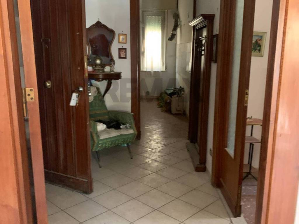 Appartamento a Caltanissetta in Piazza Marconi, 26 - Foto 4