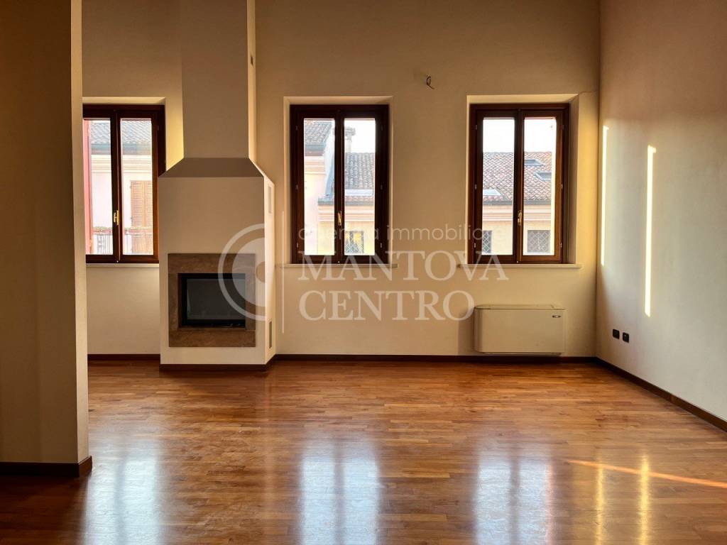 Appartamento a Mantova - Foto 2