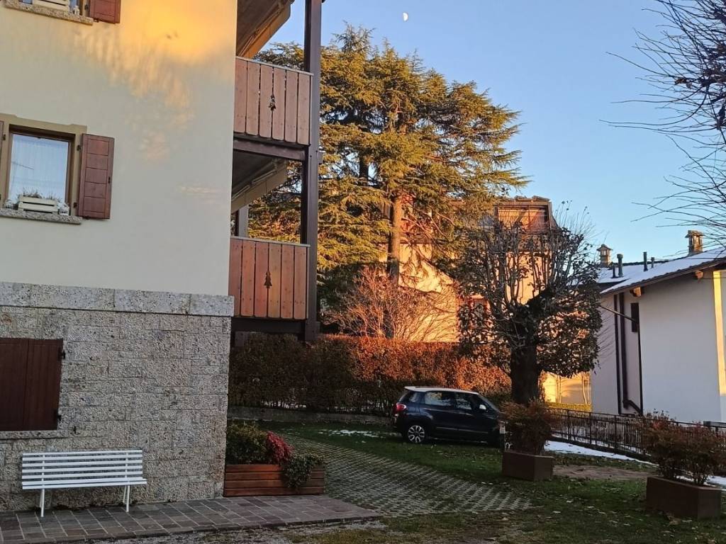 Appartamento a Castione della presolana in Via Silvio Pellico - Foto 2