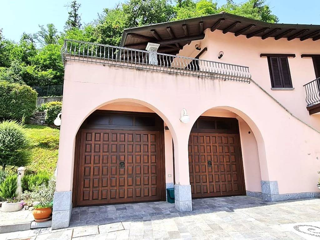 Villa a Laveno-mombello in Vicolo Professor Aubel, 1 - Foto 4