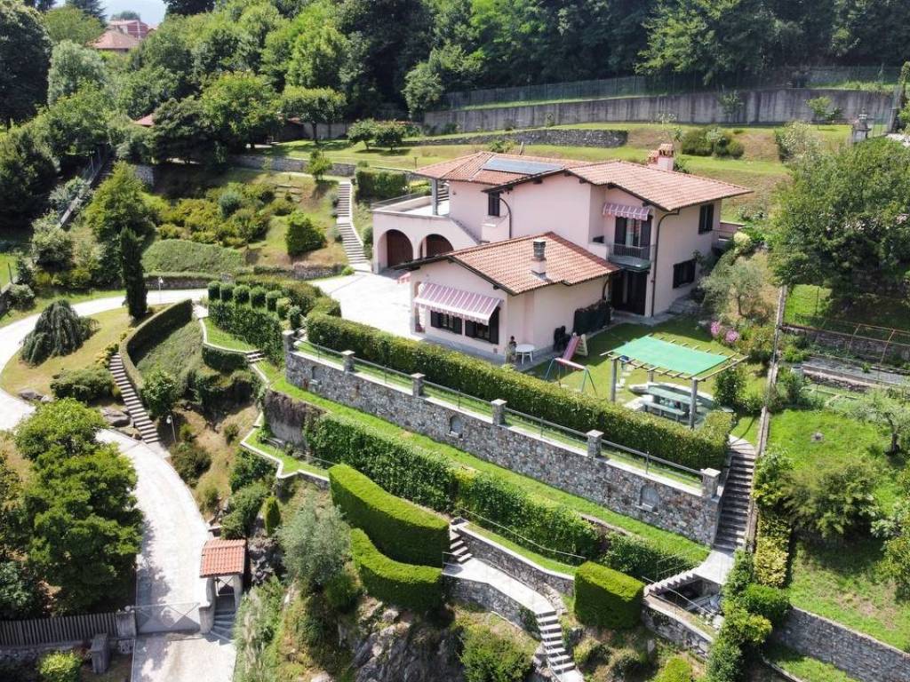 Villa a Laveno-mombello in Vicolo Professor Aubel, 1 - Foto 5