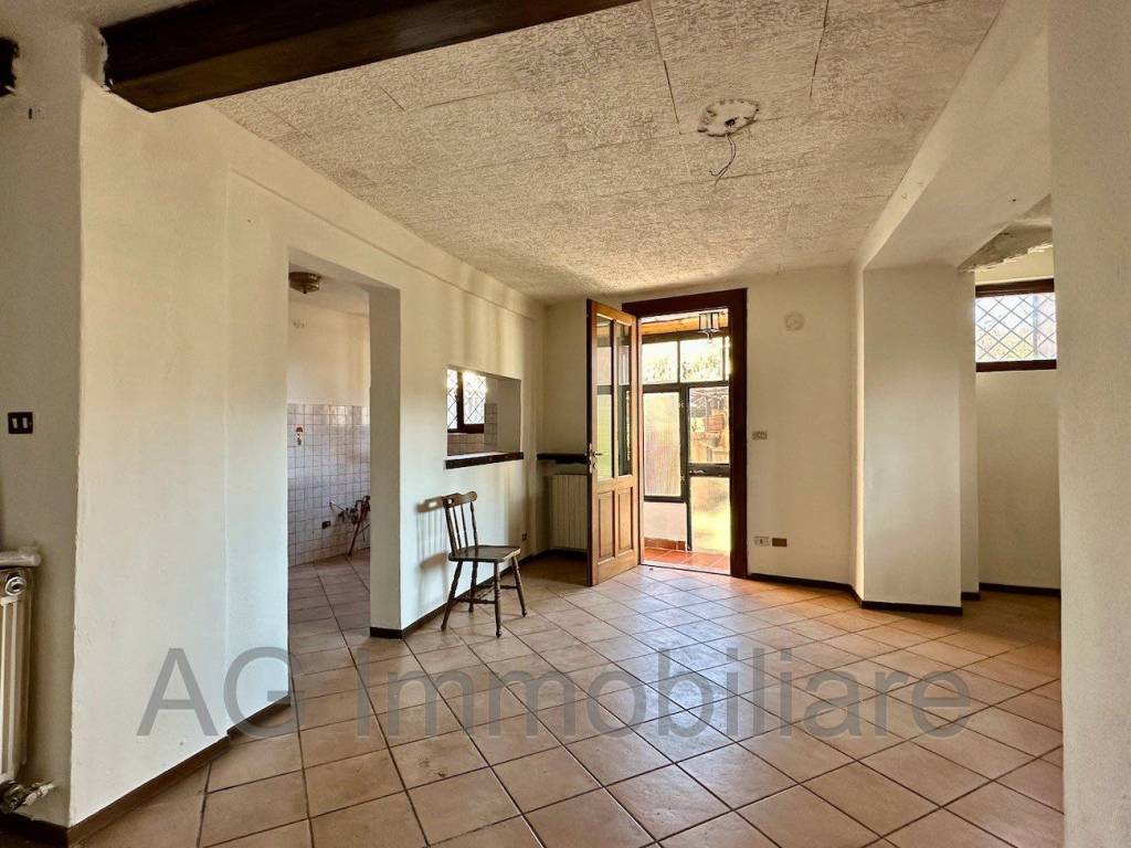 Appartamento a Verbania in Via San Giovanni Bosco, 4 - Foto 2