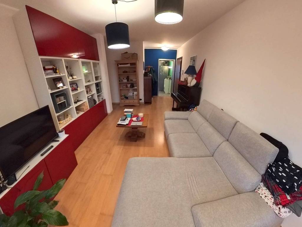 Appartamento a Reggio emilia in Via Passo Buole - Foto 3