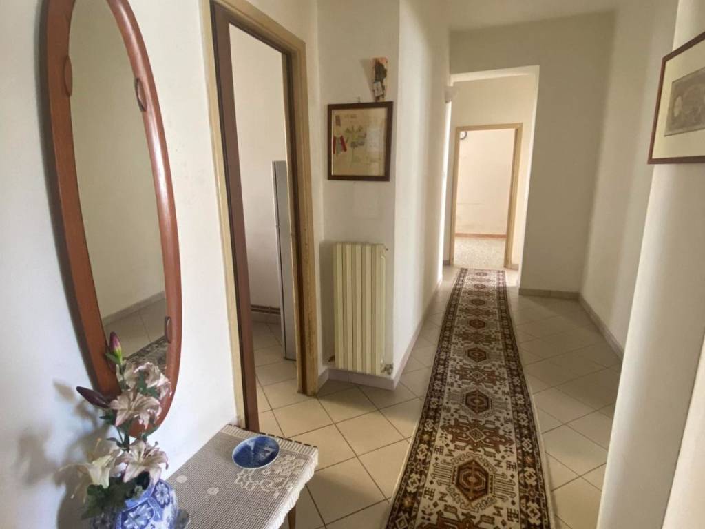 Appartamento a Vibo valentia in Viale Alcide De Gasperi - Foto 2
