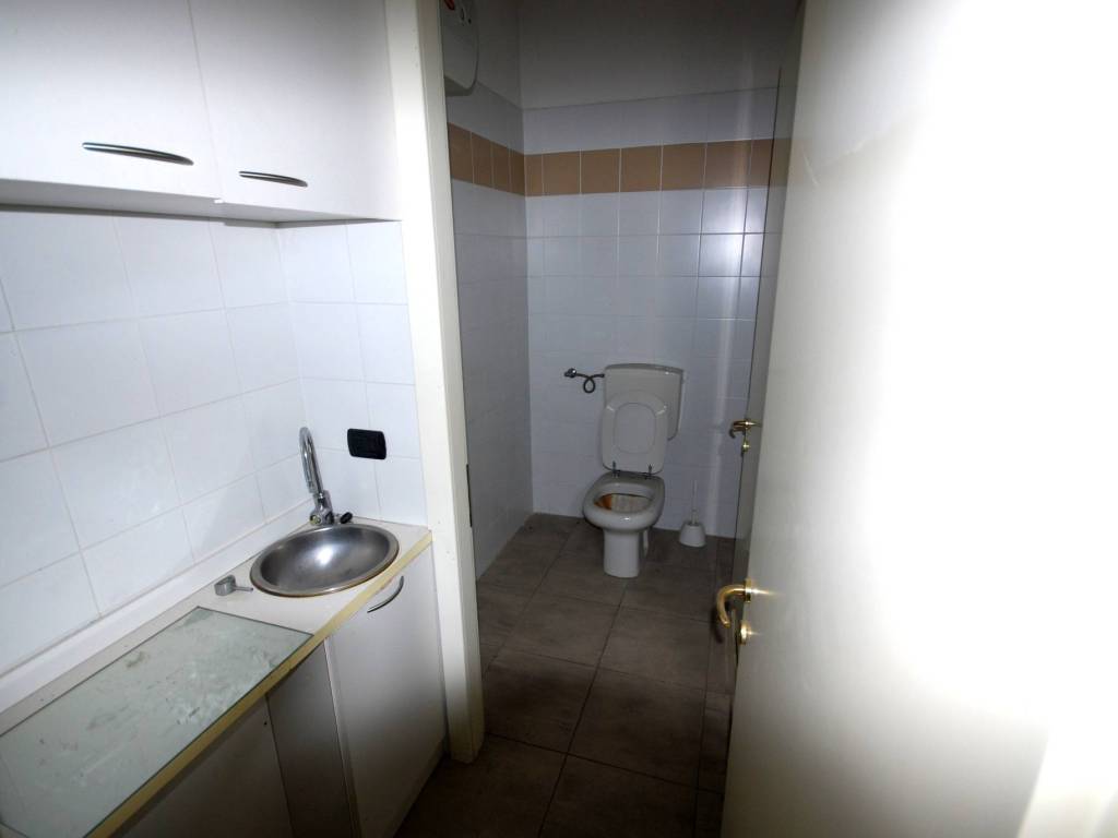Immobile a Correggio in P.le Riccardo Finzi, 1 - Foto 4