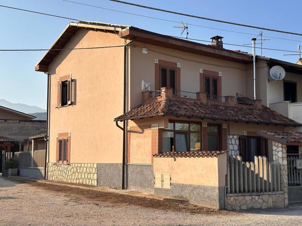 Casa indipendente a Avezzano in Via Mercantini, 65 - Foto 4