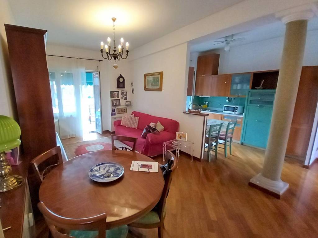 Appartamento a Genova in Corso Europa, 663 - Foto 2
