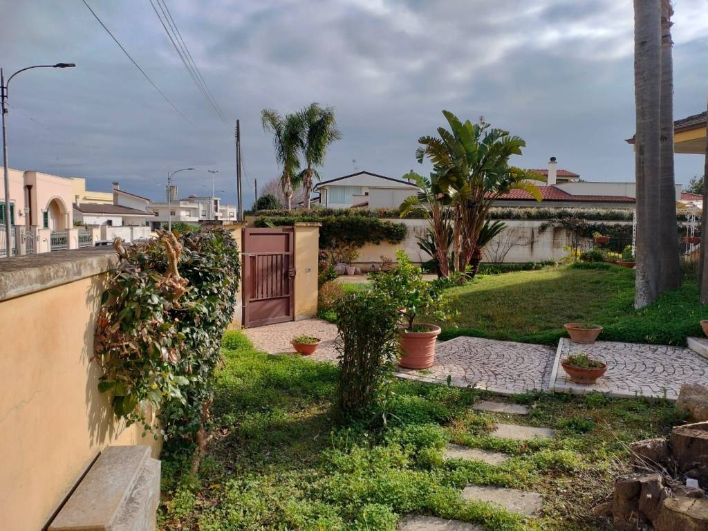 Villa a Carmiano in Via Genova - Foto 2