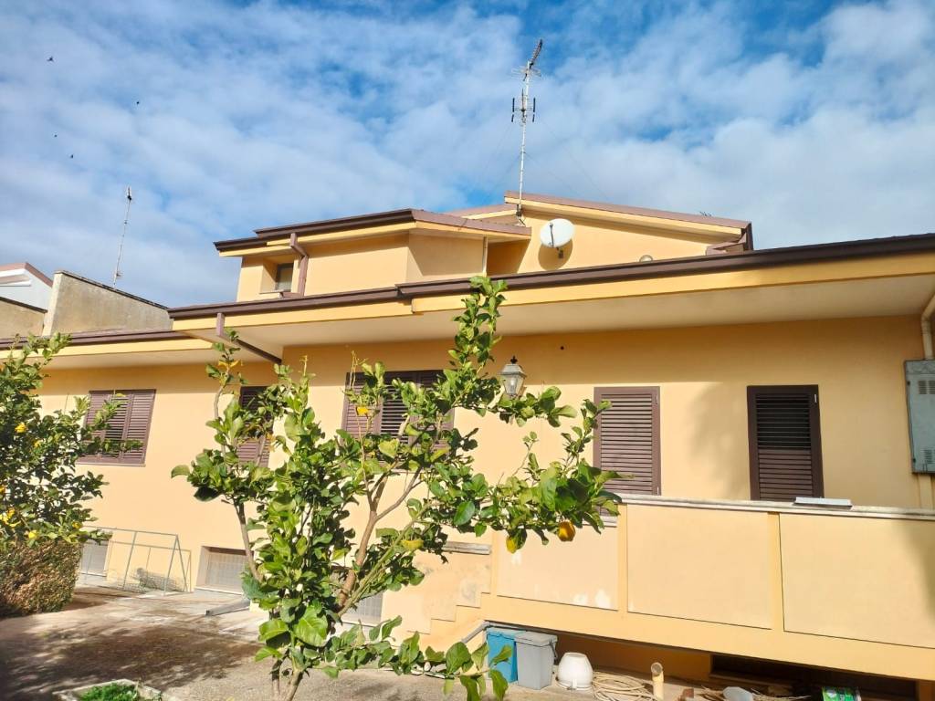 Villa a Carmiano in Via Genova - Foto 3